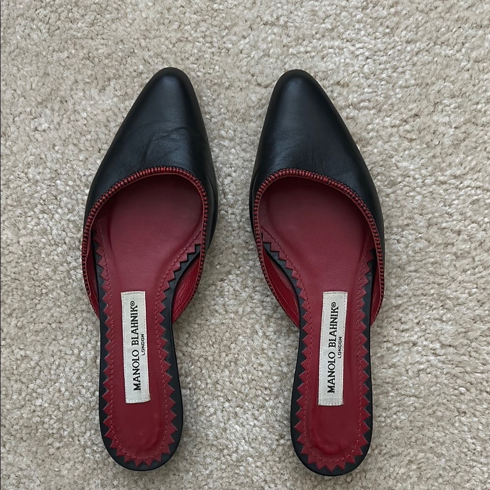 Manolo Blahnik Black and Red Women's Shoes